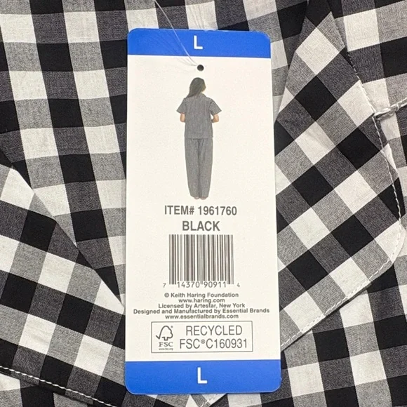 NWT Black & White Gingham Pajama Set with Pink LOVE Embroidery women’s L 28” - Picture 7 of 7